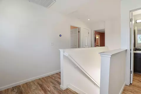 Entry Way - 784 Bogetti Ln, Tracy, CA 95376 photo 5 of 5