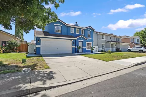 Exterior - 784 Bogetti Ln, Tracy, CA 95376 photo 4 of 11
