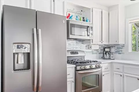 Kitchen - 1708 Bear Clover Ct, Arnold, CA 95223 photo 1 of 4