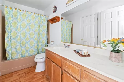 Bath - 1708 Bear Clover Ct, Arnold, CA 95223 photo 1 of 3