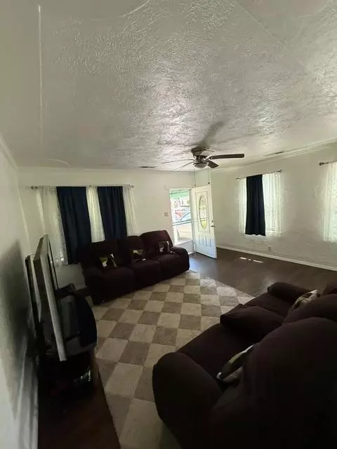Other - 328 E 20th St, Merced, CA 95340 photo 1 of 2