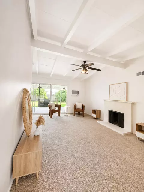 Living - 834 Daisy Ave, Lodi, CA 95240 photo 1 of 3