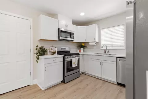Kitchen - 2201 Eicher Ave, Modesto, CA 95350 photo 1 of 3