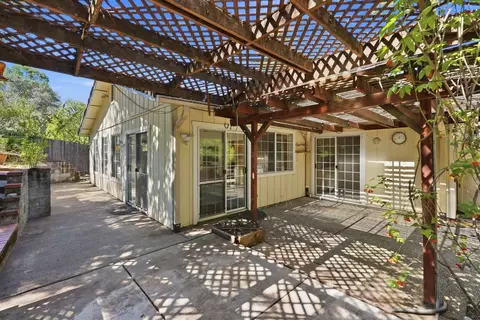 Exterior - 4026 Bright Ct, Placerville, CA 95667 photo 6 of 20