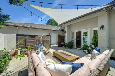 Exterior - 5514 Delrose Ct, Carmichael, CA 95608 photo 12 of 21