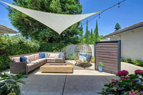 Exterior - 5514 Delrose Ct, Carmichael, CA 95608 photo 13 of 21