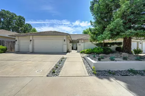 5514 Delrose Ct, Carmichael, CA 95608