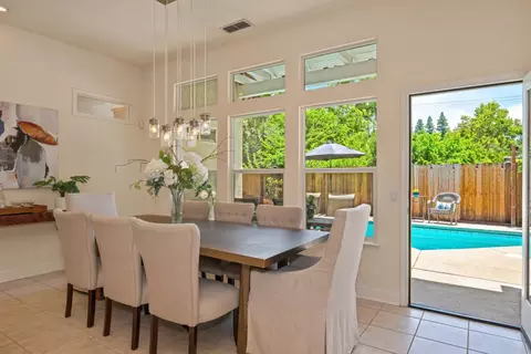 Dining - 5514 Delrose Ct, Carmichael, CA 95608 photo 2 of 6