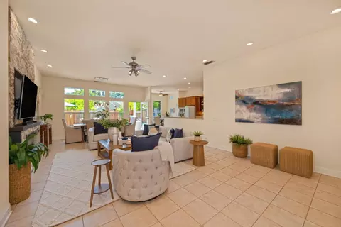 Living - 5514 Delrose Ct, Carmichael, CA 95608 photo 11 of 11