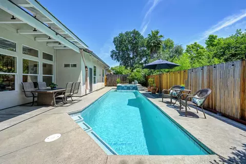 Exterior - 5514 Delrose Ct, Carmichael, CA 95608 photo 18 of 21