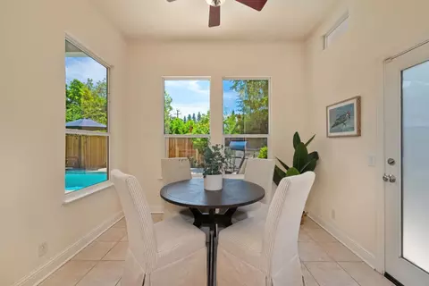 Dining - 5514 Delrose Ct, Carmichael, CA 95608 photo 5 of 6
