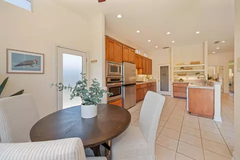Dining - 5514 Delrose Ct, Carmichael, CA 95608 photo 4 of 6