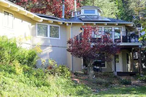 Exterior - 1870 Cable Rd, Camino, CA 95709 photo 2 of 5