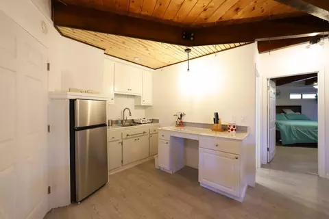 Kitchen - 1870 Cable Rd, Camino, CA 95709 photo 3 of 3
