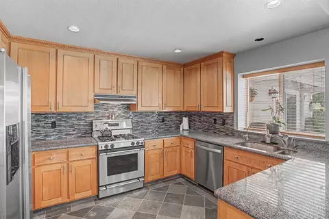504 Dorset Ct, Winters, CA 95694 photo 12