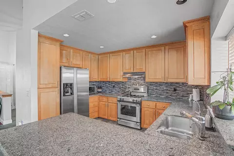 504 Dorset Ct, Winters, CA 95694 photo 11