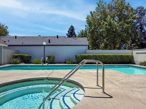 Exterior - 1162 Drummond Ave, Davis, CA 95618 photo 11 of 12