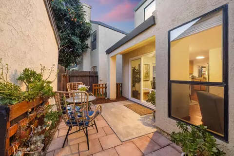 Exterior - 1162 Drummond Ave, Davis, CA 95618 photo 9 of 12