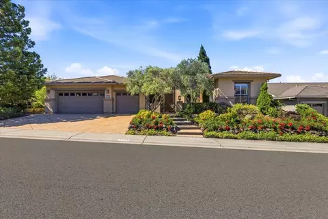 2471 Walden View Ln, Lincoln, CA 95648
