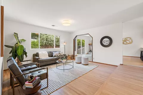 Living - 1408 Camphor Ln, Davis, CA 95618 photo 2 of 4