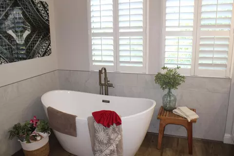 Bath - 1331 Claremont Dr, Tracy, CA 95376 photo 5 of 7