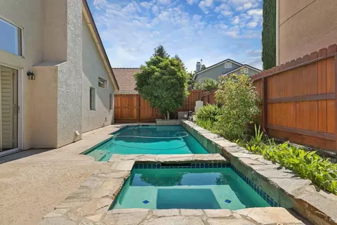 Exterior - 1170 Cornucopia Pl, Tracy, CA 95377 photo 12 of 12
