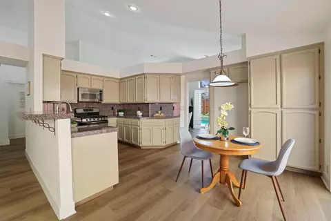 Kitchen - 1170 Cornucopia Pl, Tracy, CA 95377 photo 3 of 6