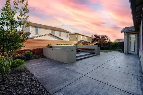 Exterior - 3965 Deergrass Cir, Rocklin, CA 95677 photo 9 of 14