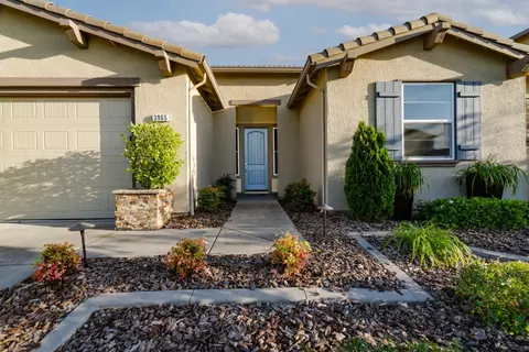 Exterior - 3965 Deergrass Cir, Rocklin, CA 95677 photo 4 of 14