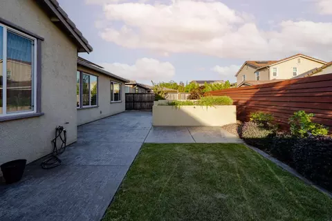 Exterior - 3965 Deergrass Cir, Rocklin, CA 95677 photo 5 of 14