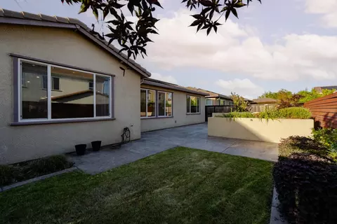 Exterior - 3965 Deergrass Cir, Rocklin, CA 95677 photo 6 of 14