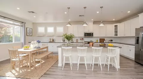 Kitchen - 3965 Deergrass Cir, Rocklin, CA 95677 photo 3 of 7