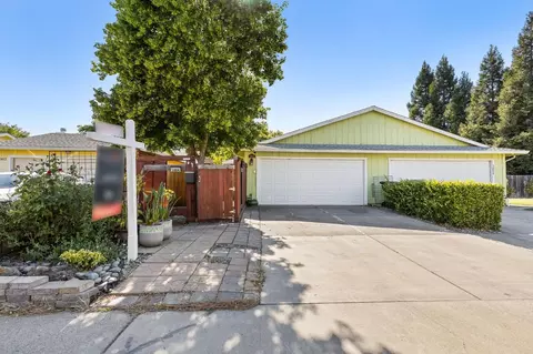 3006 53rd St, Sacramento, CA 95820