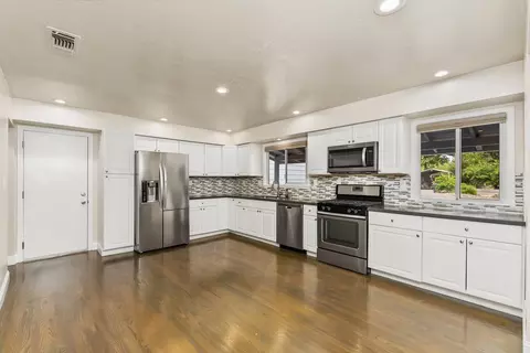 Kitchen - 2551 Lillian Ln, Carmichael, CA 95608 photo 2 of 3