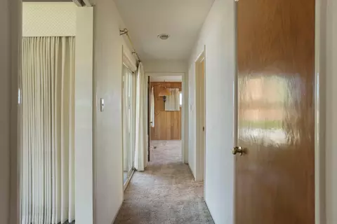 Entry Way - 2465 W Vernalis, Tracy, CA 95304 photo 2 of 3