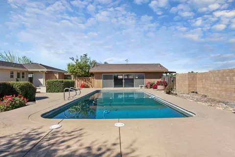 Exterior - 2465 W Vernalis, Tracy, CA 95304 photo 6 of 17