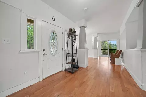 Entry Way - 18461 Shake Ridge Rd, Sutter Creek, CA 95685 photo 4 of 6