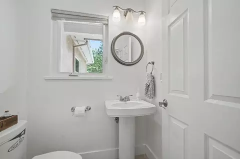 Bath - 18461 Shake Ridge Rd, Sutter Creek, CA 95685 photo 1 of 5