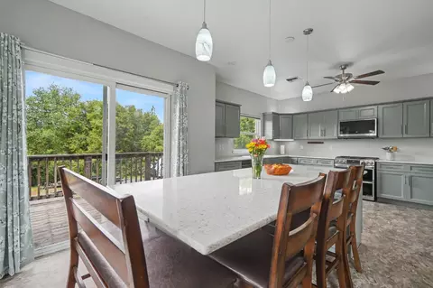 Kitchen - 18461 Shake Ridge Rd, Sutter Creek, CA 95685 photo 2 of 9