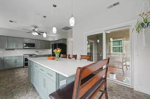 Kitchen - 18461 Shake Ridge Rd, Sutter Creek, CA 95685 photo 3 of 9