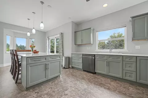 Kitchen - 18461 Shake Ridge Rd, Sutter Creek, CA 95685 photo 7 of 9