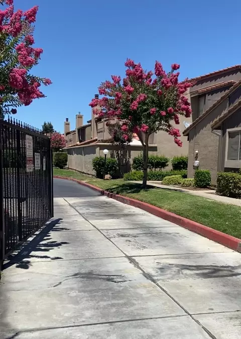 Exterior - 4045 Dale Rd #C, Modesto, CA 95356 photo 7 of 12
