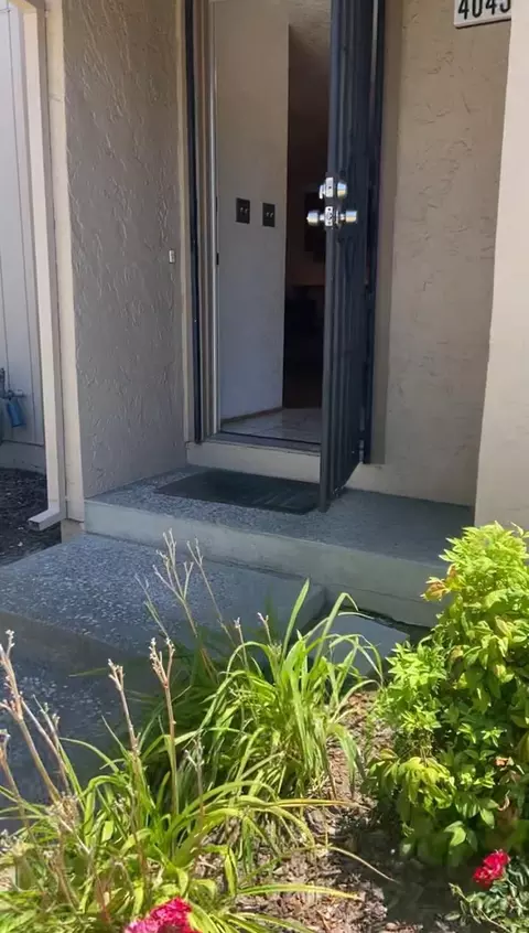 Entry Way - 4045 Dale Rd #C, Modesto, CA 95356 photo 2 of 2