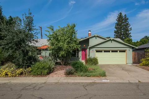 6048 14th St, Sacramento, CA 95822
