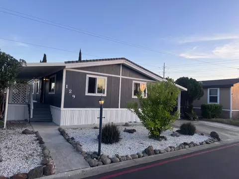 3950 Mack Rd #129, Sacramento, CA 95823