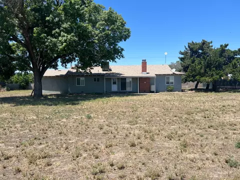 Exterior - 1936 Clinton Rd, Hughson, CA 95326 photo 2 of 2
