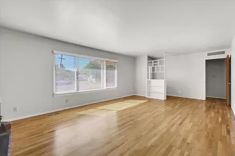 Living - 609 Main, Wheatland, CA 95692 photo 5 of 7