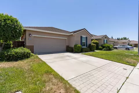 Exterior - 1320 Camilla St, Manteca, CA 95337 photo 1 of 3