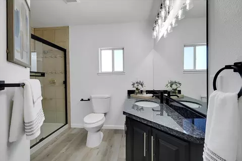 Bath - 2734 Maple St, Sutter, CA 95982 photo 3 of 5