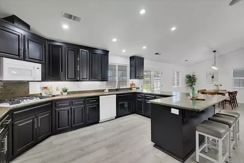 Kitchen - 2734 Maple St, Sutter, CA 95982 photo 4 of 12